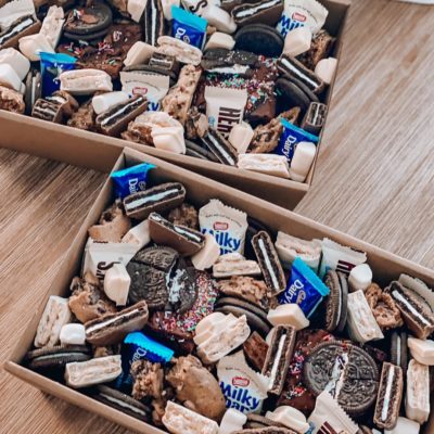 Small cookies and cream