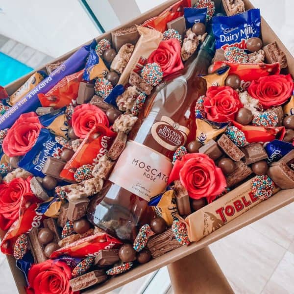 Chocolate Romance Moscato Gift Box Chocolate Romance Moscato Gift Box