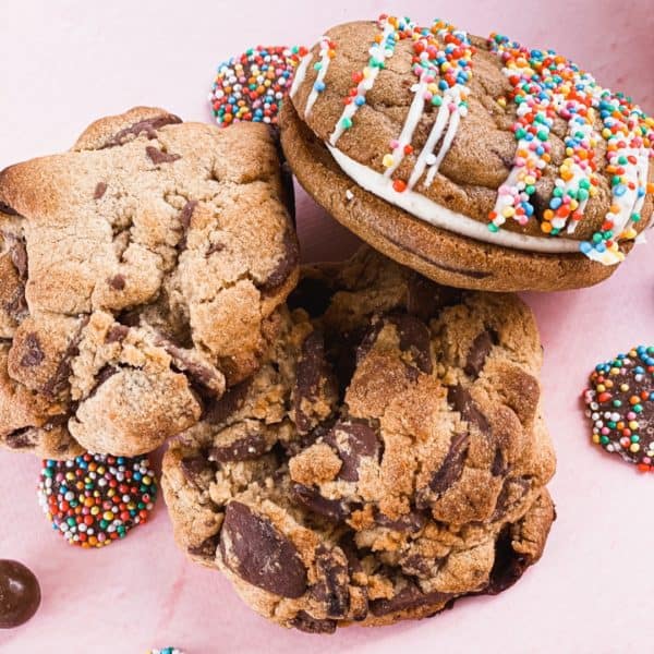 NYC Cookie Dessert Box NYC Cookie Dessert Box