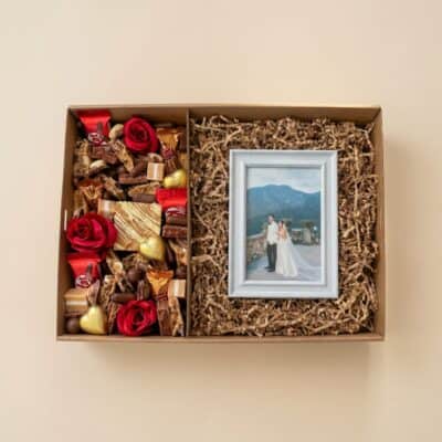 Dessert Box with Personalised Photo Frame